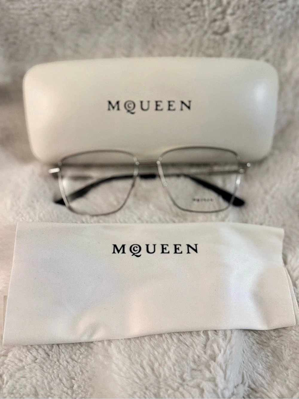 Alexander McQueen Rx Unisex frames - Picture 2 of 6